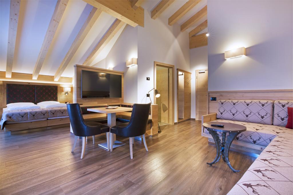 Chalet Marcora Кампітелло-ді-Фасса Номер фото